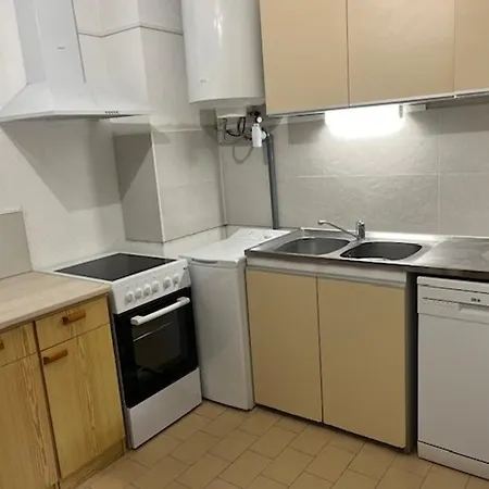 Rez-de-chaussee, Terrasse, Proche Tennis, Parking, Animaux Acceptes, Capacite 5 Personnes - Fr-1-749-42 * アグド